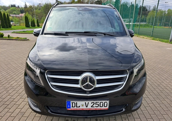 Mercedes-Benz Klasa V cena 159000 przebieg: 197000, rok produkcji 2017 z Zgorzelec małe 631